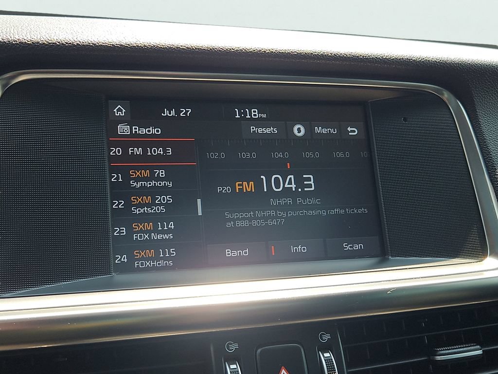Used 2018 Kia Optima EX w/ Premium Package FWD image 28