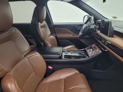 Used 2020 Lincoln Aviator Reserve w/ Equipment Group 201A RWD image 21