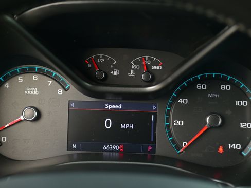 Used 2021 Chevrolet Colorado Z71 w/ Safety Package image 14