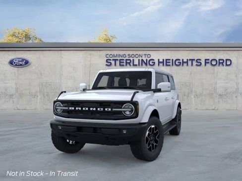 New 2025 Ford Bronco Outer Banks image 2