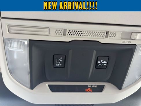 Used 2024 Subaru Forester AWD/4WD image 29