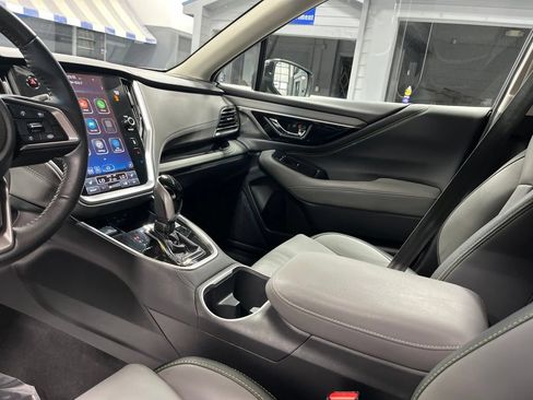 Used 2020 Subaru Outback Onyx Edition XT AWD/4WD image 17