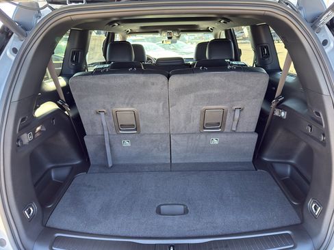New 2026 Jeep Grand Cherokee L 4WD image 36