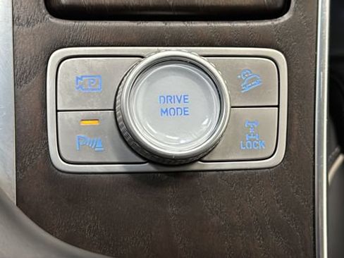 Used 2023 Genesis GV80 3.5T AWD/4WD image 33
