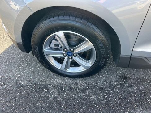 Used 2021 Ford Edge SEL w/ Convenience Package image 26