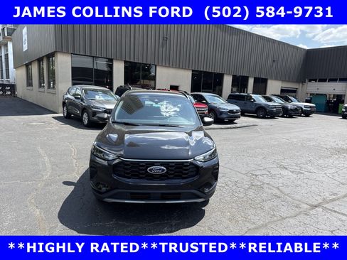 Used 2025 Ford Escape ST-Line w/ Equipment Group 301A FWD image 7