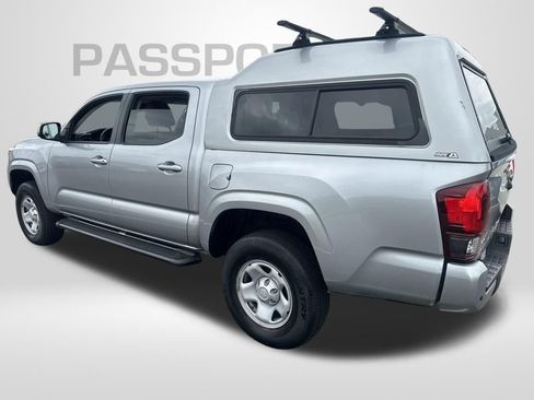 Used 2022 Toyota Tacoma SR w/ SR Convenience Package RWD image 4