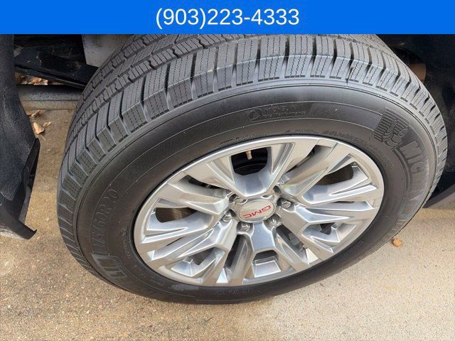 Used 2019 GMC Sierra 1500 Denali w/ Technology Package AWD/4WD image 9