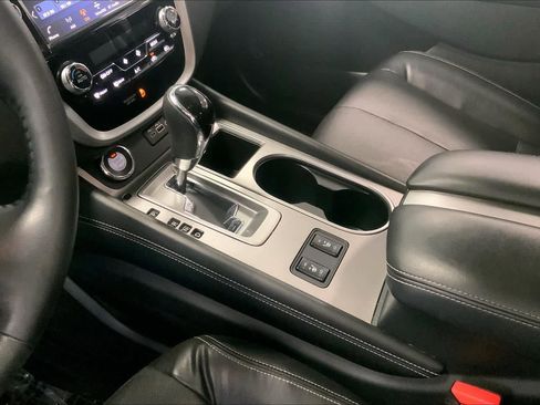 Used 2022 Nissan Murano SL w/ Cargo Package image 14