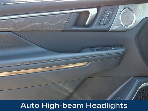 Used 2025 Buick Enclave Avenir w/ Super Cruise Package AWD/4WD image 21