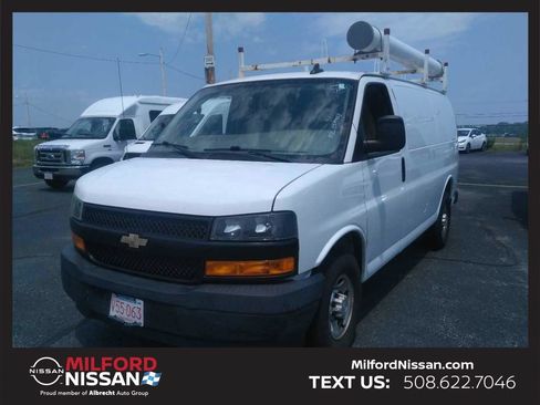 Used 2020 Chevrolet Express 2500 w/ Driver Convenience Package RWD image 1