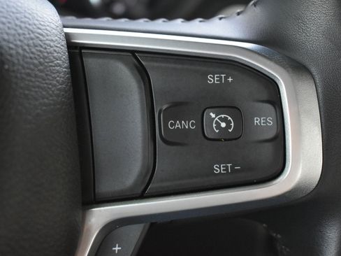 Used 2022 RAM 1500 Big Horn AWD/4WD image 22