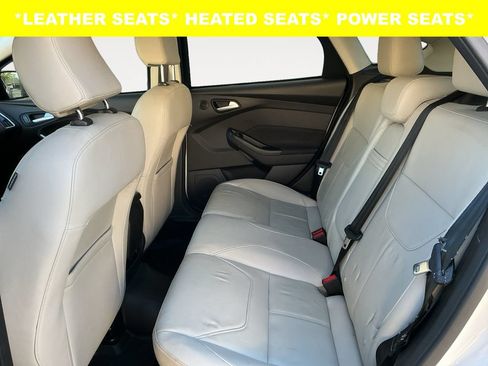 Used 2016 Ford Focus Titanium w/ Titanium Technology Package FWD image 11