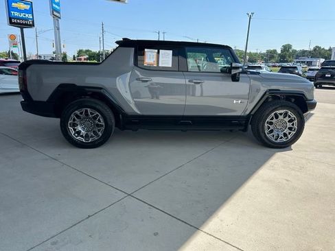 Used 2025 GMC Hummer EV 3X AWD/4WD image 6