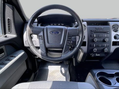 Used 2011 Ford F150 XLT w/ XLT Chrome Pkg RWD image 5