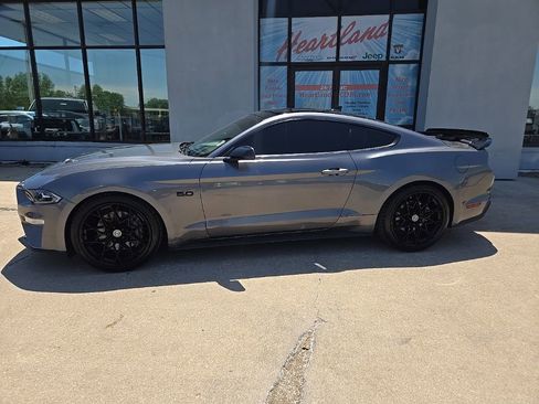 Used 2022 Ford Mustang GT w/ Equipment Group 301A RWD image 3