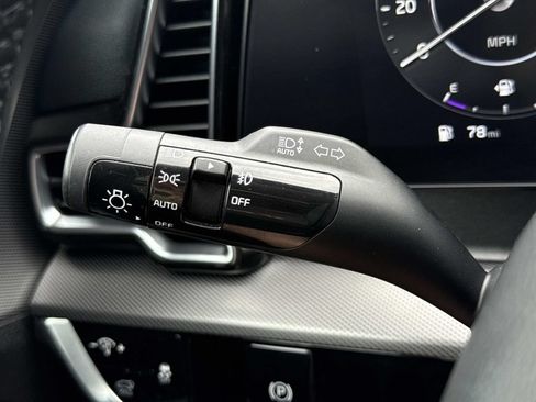 Used 2023 Kia Sportage SX AWD/4WD image 11
