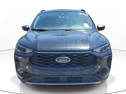 Used 2025 Ford Escape ST-Line image 2