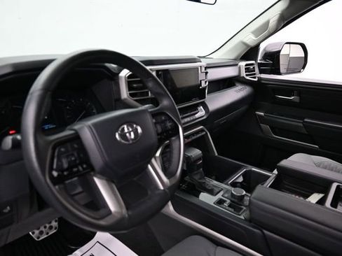 Used 2022 Toyota Tundra SR5 w/ TRD Off-Road Package AWD/4WD image 22