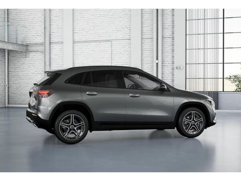 New 2026 Mercedes-Benz GLA 250 4MATIC image 18
