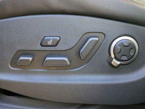 New 2026 Genesis GV70 2.5T Sport Prestige AWD/4WD image 21