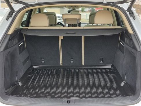 Used 2023 Audi Q5 2.0T Premium Plus w/ Premium Plus Package image 9