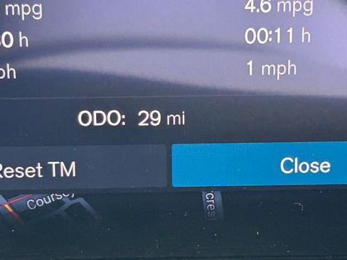 New 2026 Volvo XC60 B5 Ultra w/ Climate Package image 30