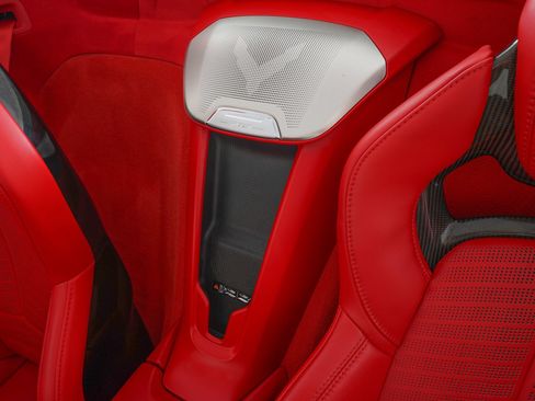 Used 2023 Chevrolet Corvette Stingray Premium Conv w/ Z51 Performance Package RWD image 28