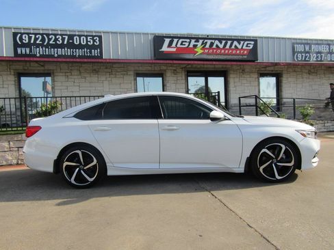 Used 2020 Honda Accord Sport image 5