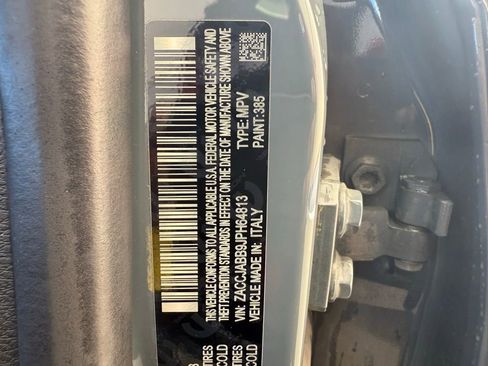 Used 2018 Jeep Renegade Latitude image 30