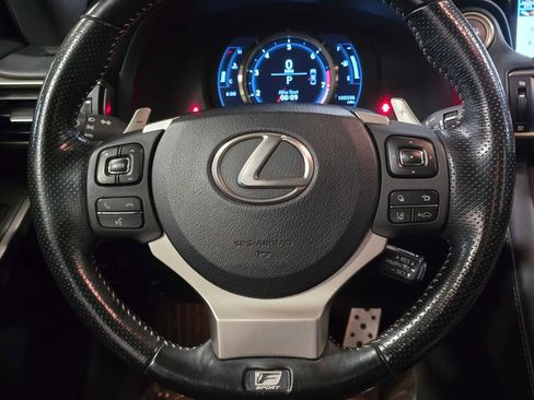 Used 2017 Lexus IS 350 AWD image 11