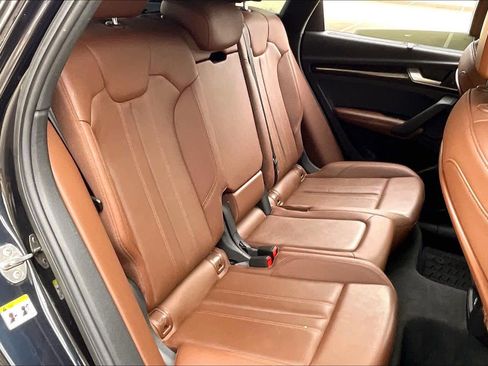 Used 2020 Audi Q5 2.0T Premium Plus image 19