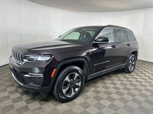 Used 2022 Jeep Grand Cherokee Limited 4xe image 7