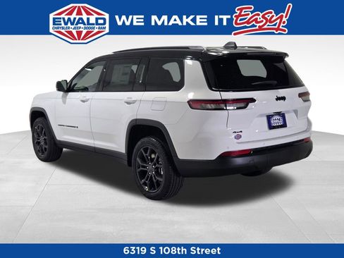 New 2025 Jeep Grand Cherokee L Limited image 18