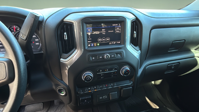 Used 2025 Chevrolet Silverado 1500 Custom AWD/4WD image 24