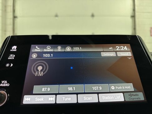 Used 2023 Honda Odyssey Touring image 29