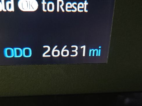 Used 2024 Toyota Corolla LE image 18