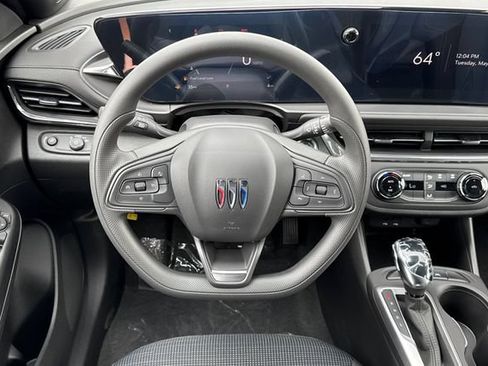 New 2026 Buick Envista Preferred w/ Advanced Safety Package FWD image 15