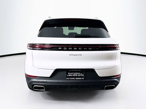 New 2026 Porsche Cayenne image 10
