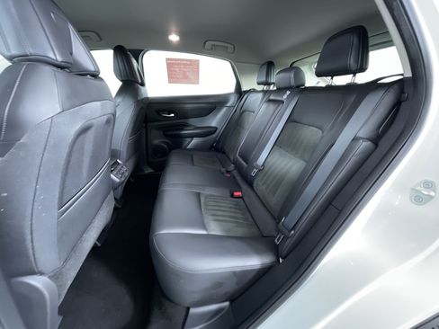 Certified 2024 Nissan Ariya AWD image 22