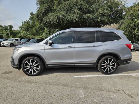 Used 2019 Honda Pilot Elite image 4
