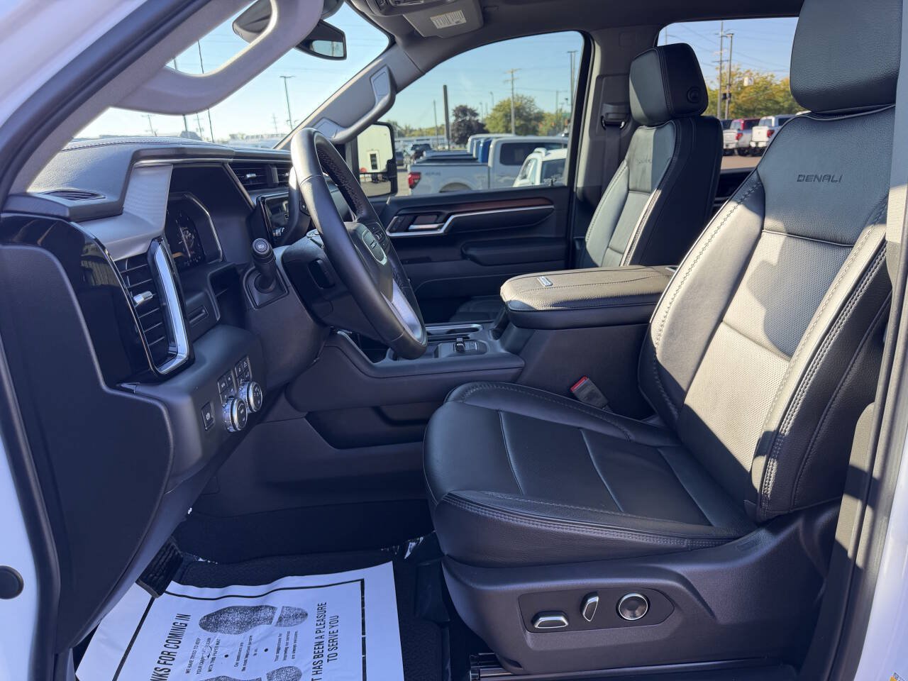 Used 2026 GMC Sierra 2500 Denali AWD/4WD image 10