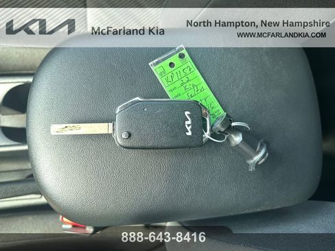 Used 2022 Kia Seltos LX AWD/4WD image 30