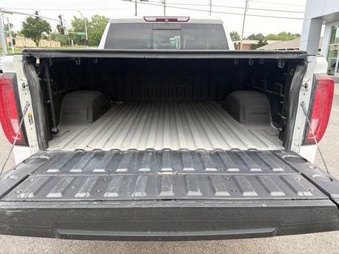 Used 2019 GMC Sierra 1500 Denali w/ Denali Ultimate Package AWD/4WD image 38