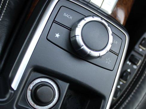 Used 2015 Mercedes-Benz G 550 image 18