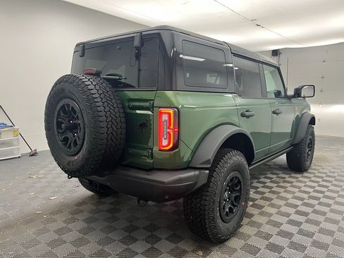 New 2025 Ford Bronco Badlands image 9