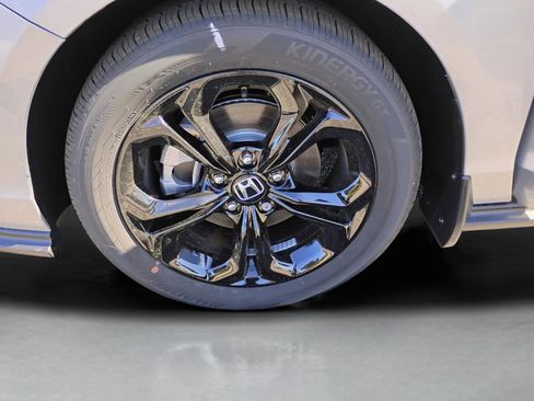 New 2025 Honda Accord SE image 14