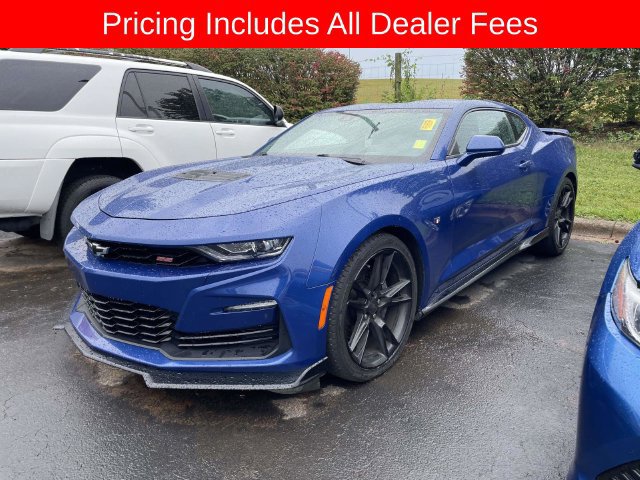 Used 2021 Chevrolet Camaro SS RWD image 1