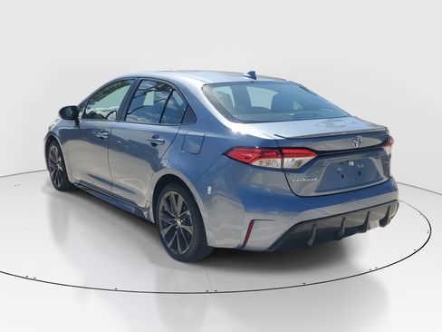 Certified 2024 Toyota Corolla SE FWD image 5