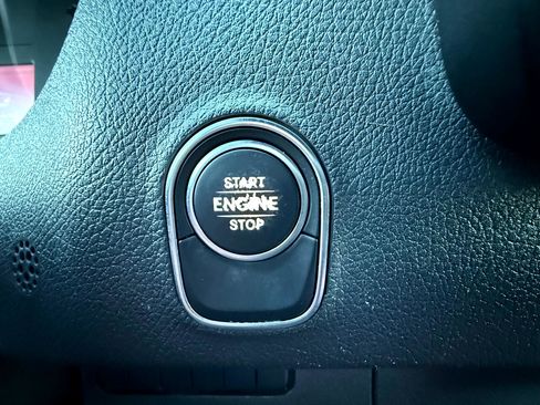 Used 2019 Mercedes-Benz Sprinter 1500 image 18